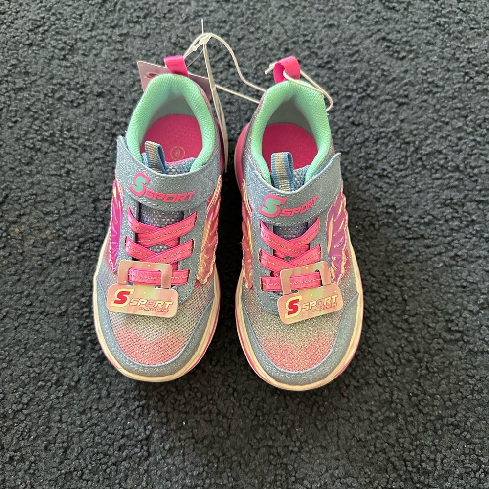 Skechers Little Girls Size 8 Shoes